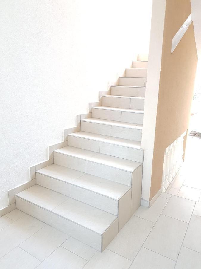 Apartmani Dobra Villa Vodice Zewnętrze zdjęcie