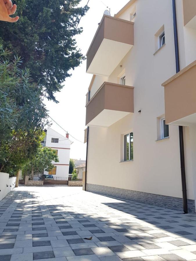 Apartmani Dobra Villa Vodice Zewnętrze zdjęcie