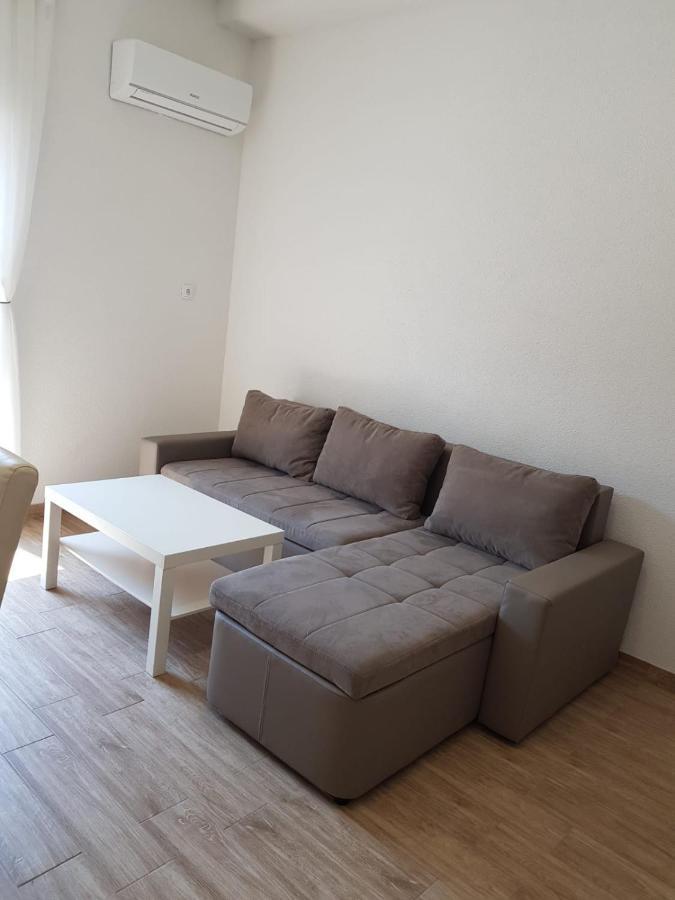 Apartmani Dobra Villa Vodice Zewnętrze zdjęcie